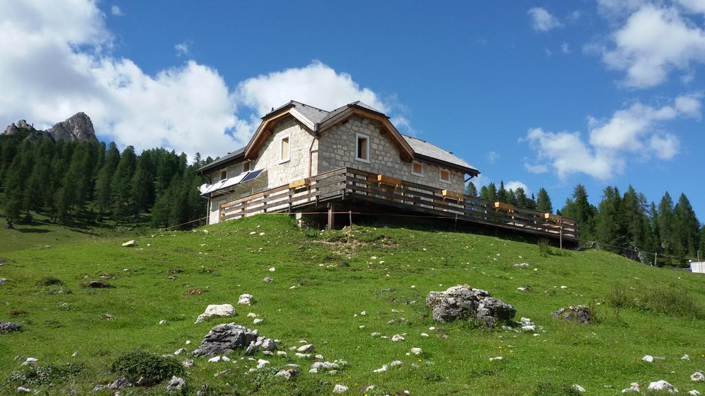 Malga Giau Hotel San Vito di Cadore Eksteriør billede