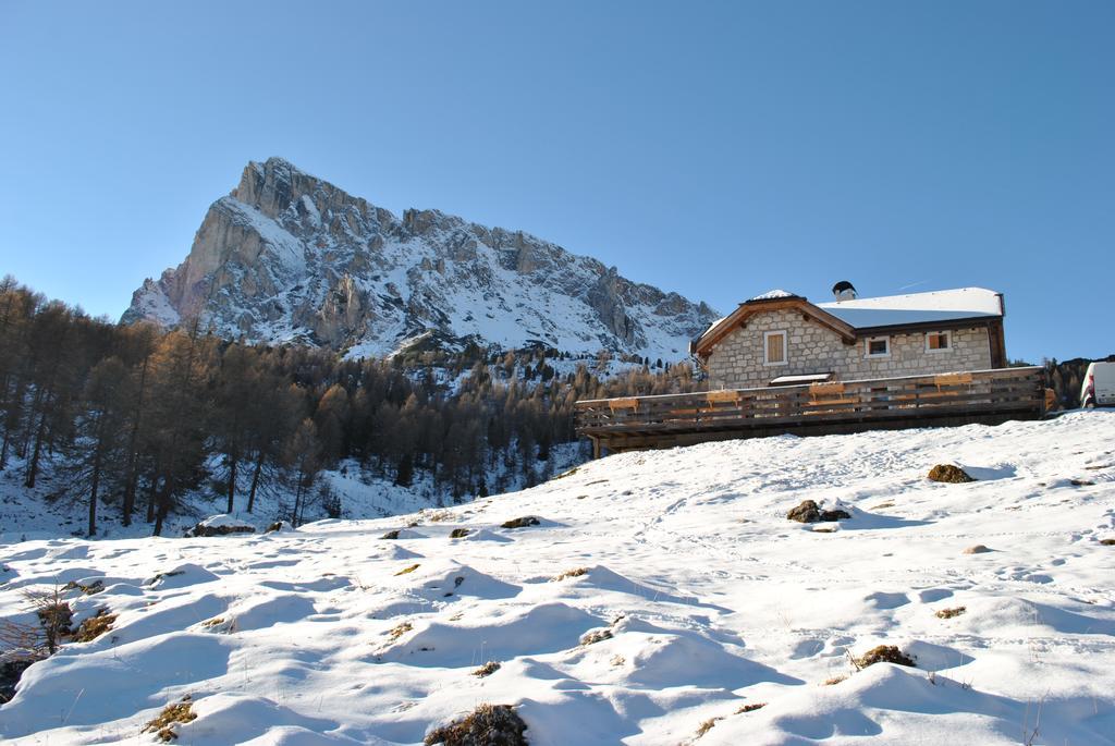 Malga Giau Hotel San Vito di Cadore Eksteriør billede